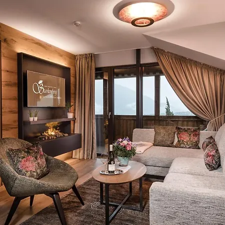 Starkenberg 4* Scena