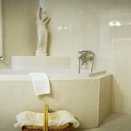 Hotel Starkenberg 4*