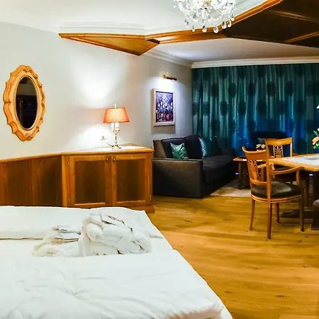 Hotel Starkenberg 4*